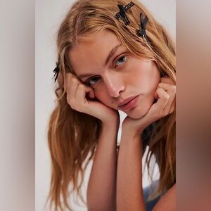 Free People Camryn Lace Bow Set Of 4 - Black